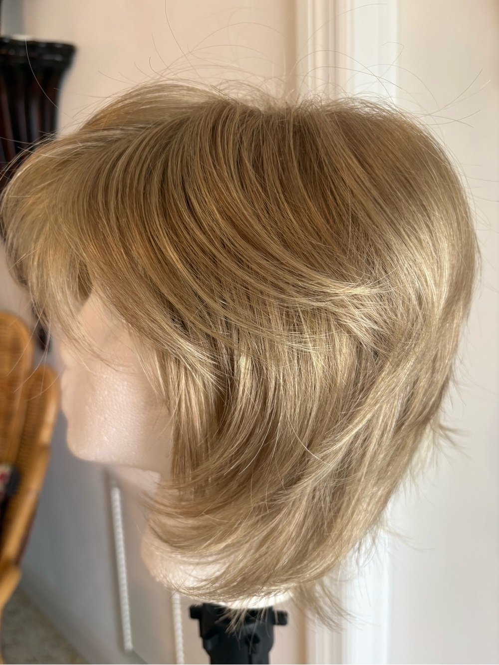 NORIKO BLONDE Razor Cut Short Synthetic Wig. Like Noriko Sky in Arabian Sand.